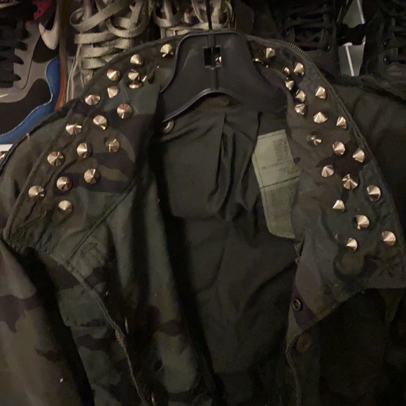 Runway Dreams Studded Camo jacket!! XS(oversized) - Picture 2 of 5